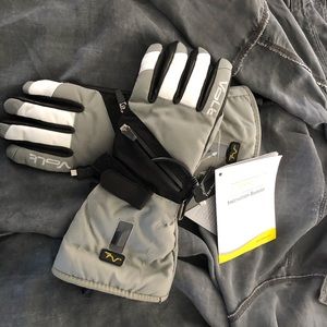 VOLT WOMAN’s Heated Gloves Size small